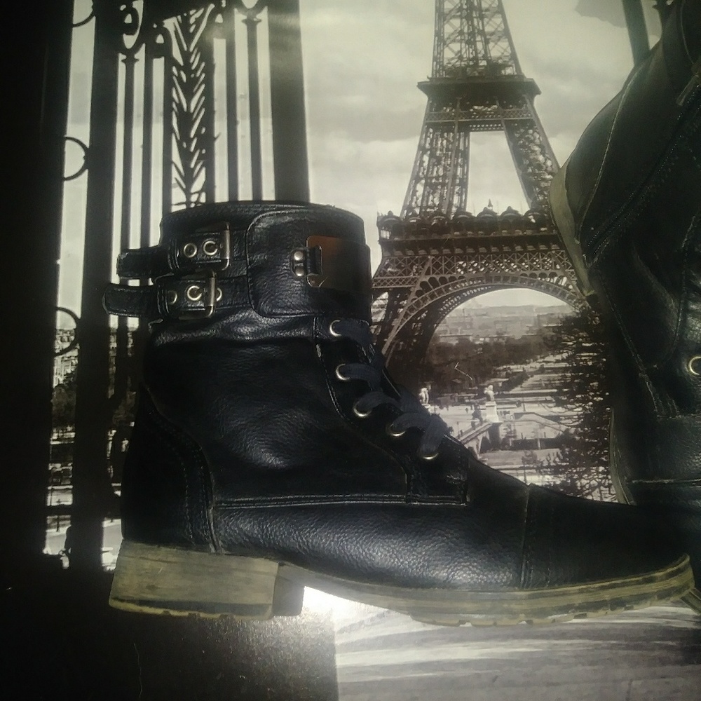 Women's boots - Picture 4 of 6